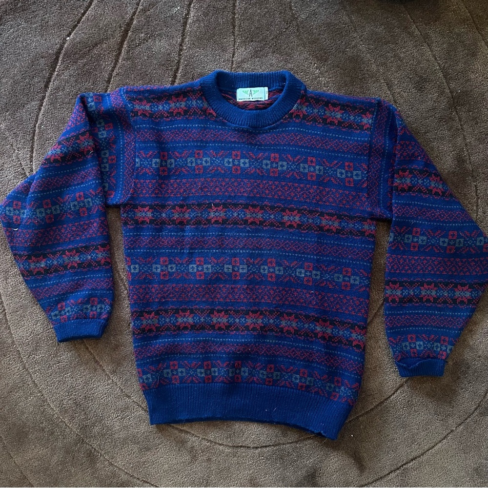Vintage 80s Men's Blue Patterned Sweater